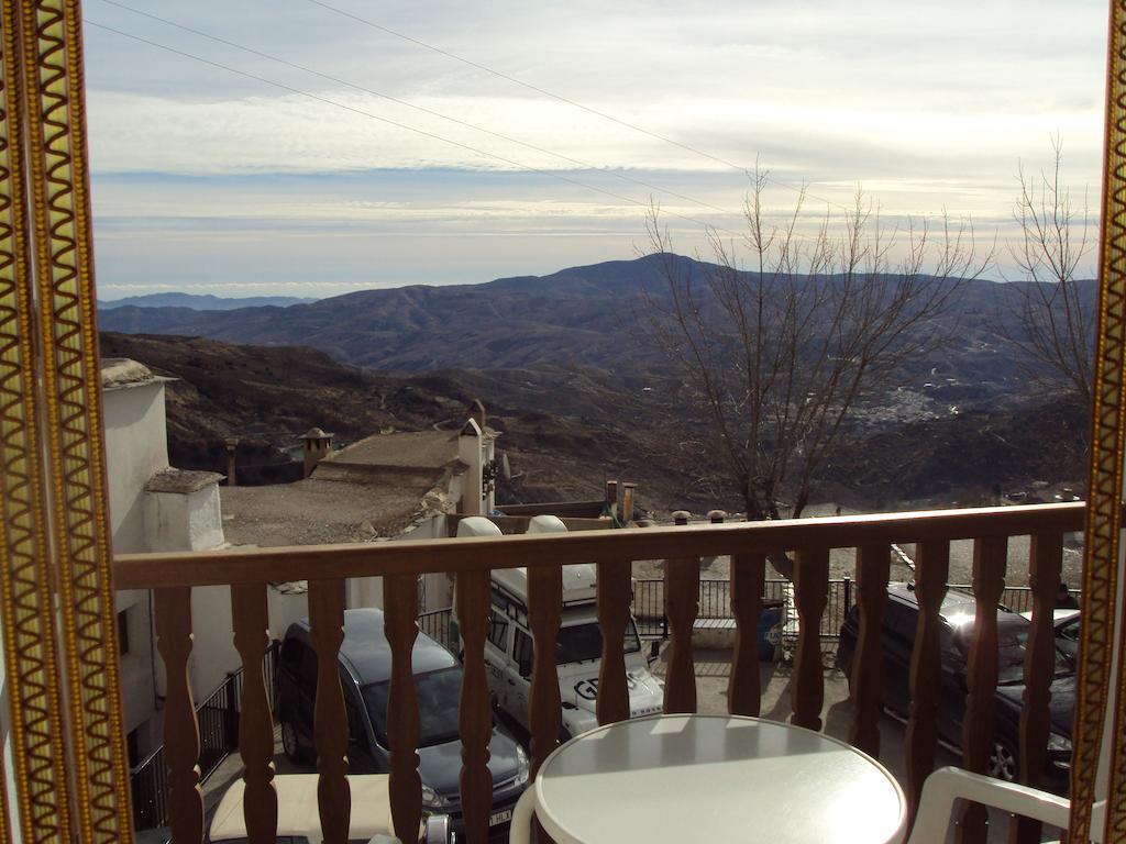 Apartamentos El Mirador Bérchules Pokoj fotografie