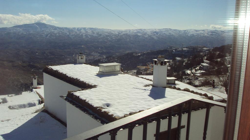 Apartamentos El Mirador Bérchules Pokoj fotografie