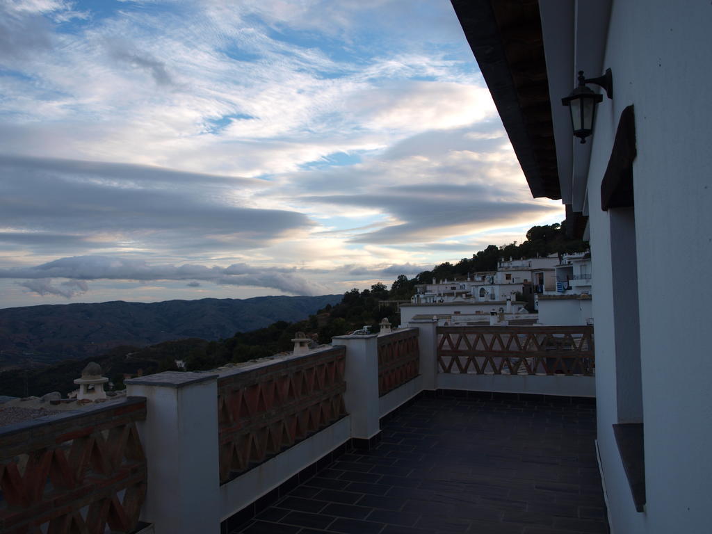 Apartamentos El Mirador Bérchules Pokoj fotografie