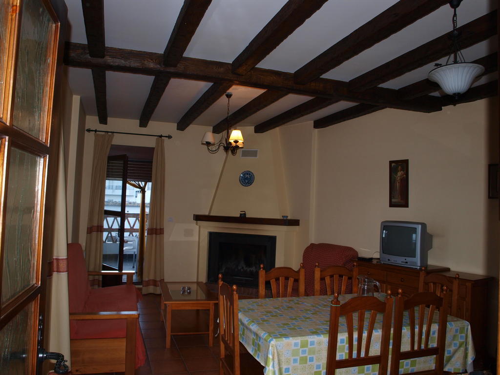 Apartamentos El Mirador Bérchules Pokoj fotografie