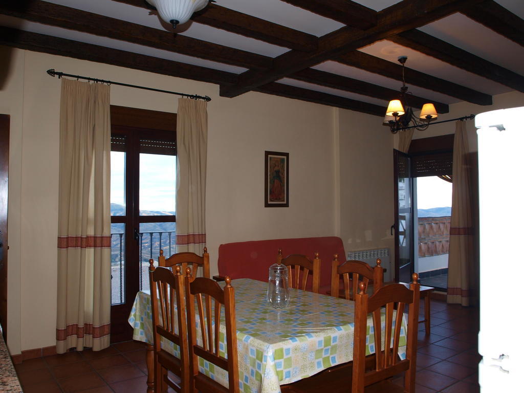 Apartamentos El Mirador Bérchules Pokoj fotografie